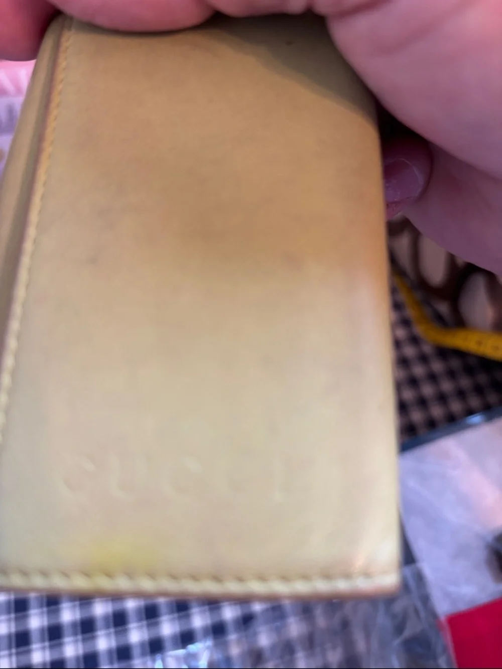 Gucci Lime Green Leather Key Holder - Picture 6 of 6